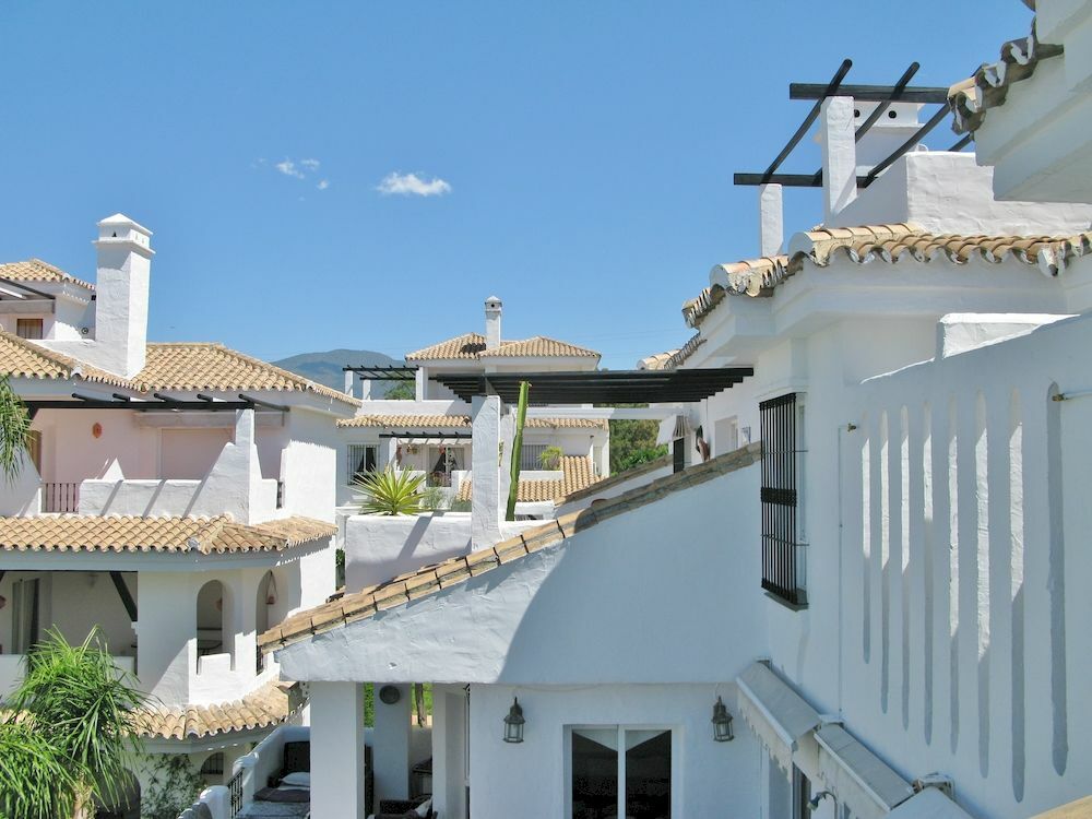 Apartamentos Y Casas Serinamar Marbella El Ángel Εξωτερικό φωτογραφία