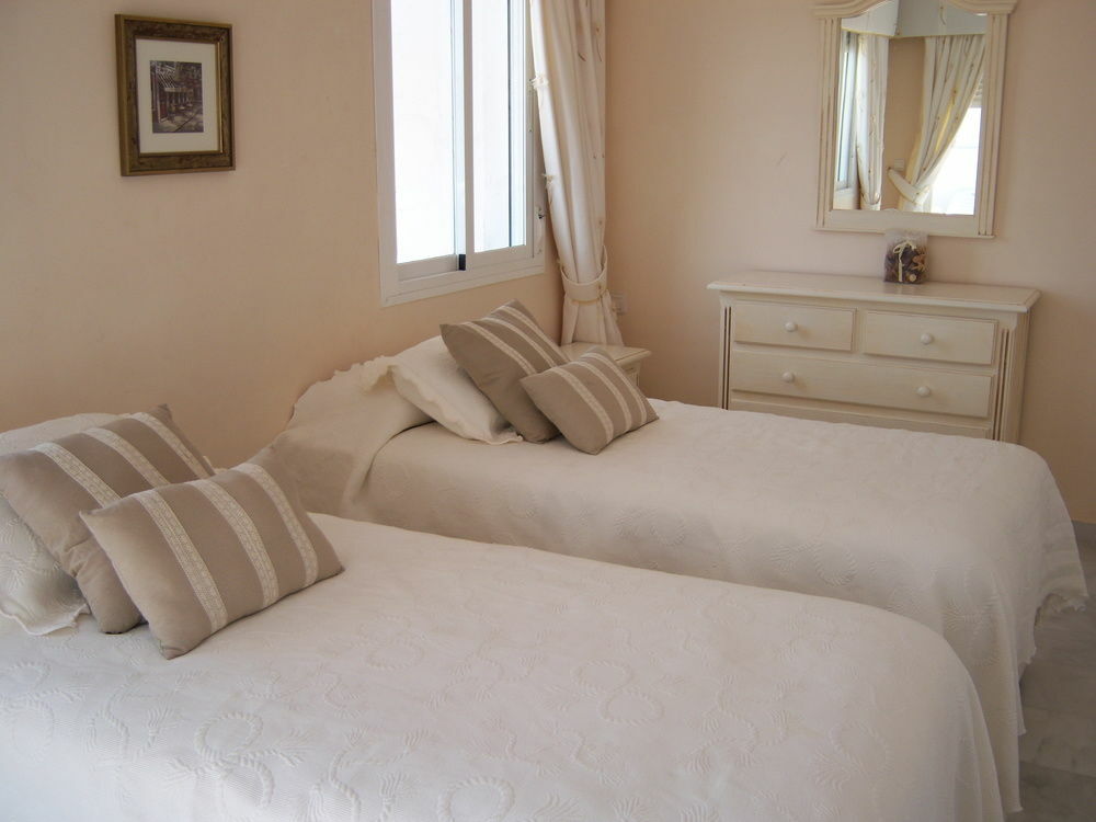 Apartamentos Y Casas Serinamar Marbella El Ángel Εξωτερικό φωτογραφία